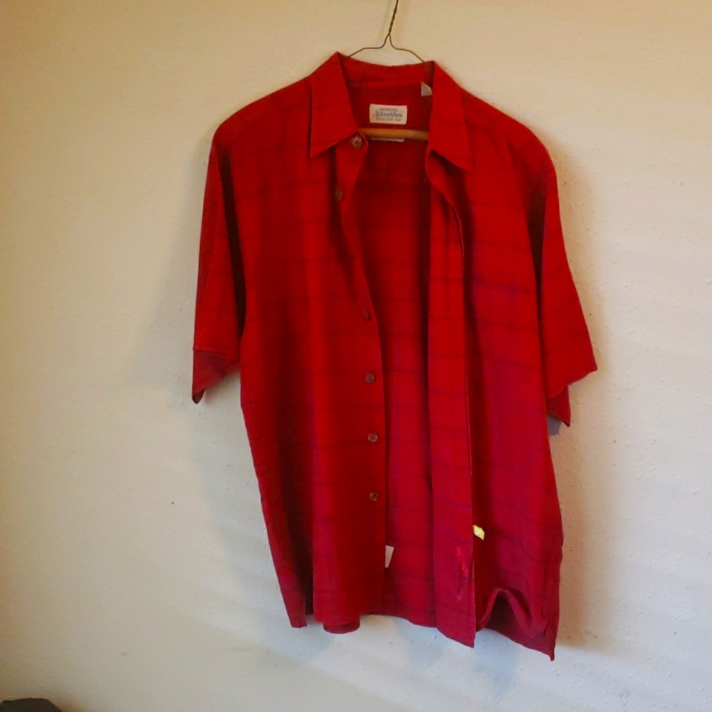 StJohnsBay red shirt red med